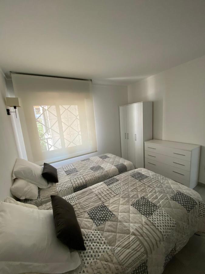 Apartament El Far Roses Exterior photo